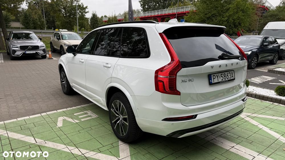 Volvo XC 90 - 7