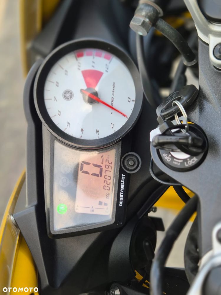 Yamaha R125 - 7