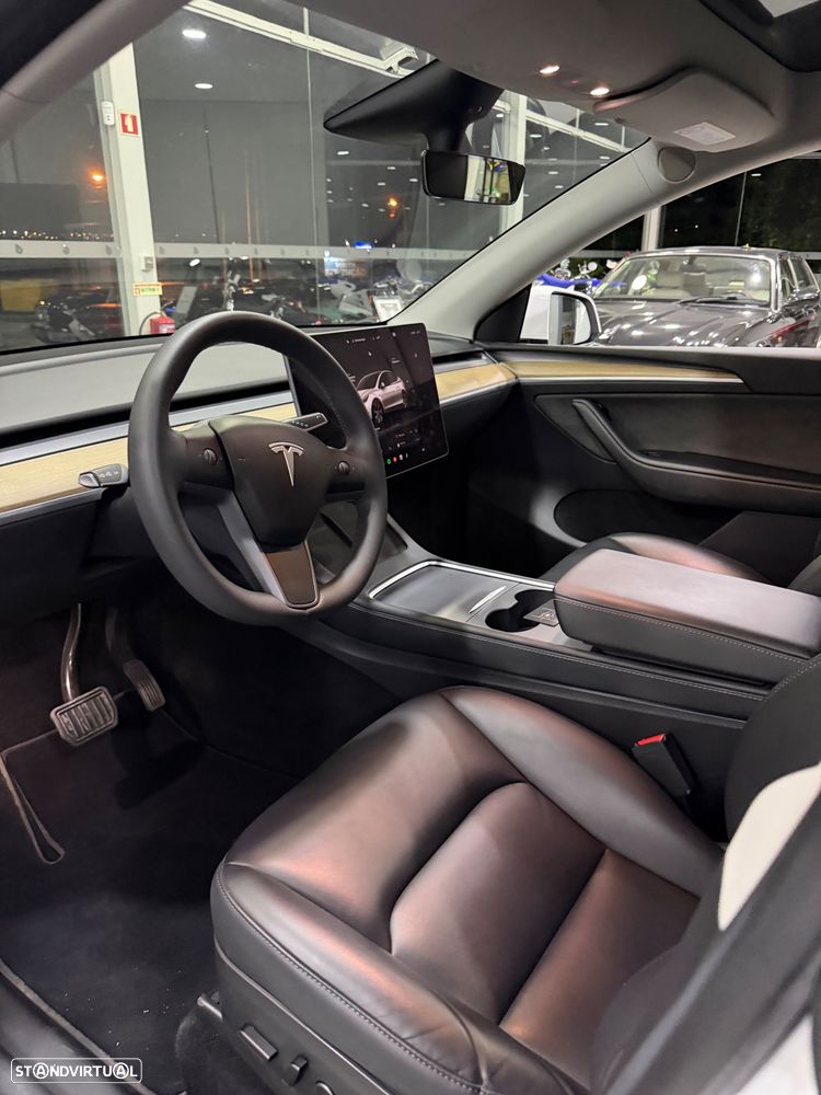 Tesla Model Y Tração Traseira - 8