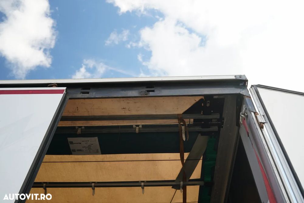 Wielton CORTINĂ STANDARD / REMORCA DIN OȚEL - 9 M / AXĂ CULISANTĂ / SAF / ACOPERIȘ CULISANT / - 26