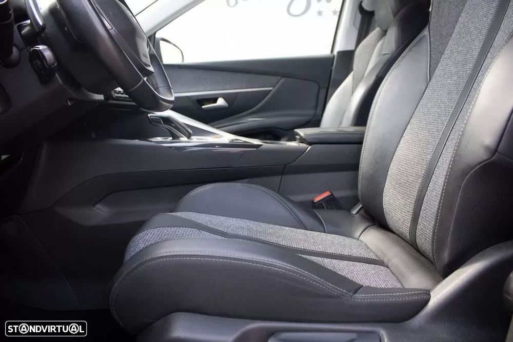 Peugeot 3008 1.6 BlueHDi Allure EAT6 J18 - 13
