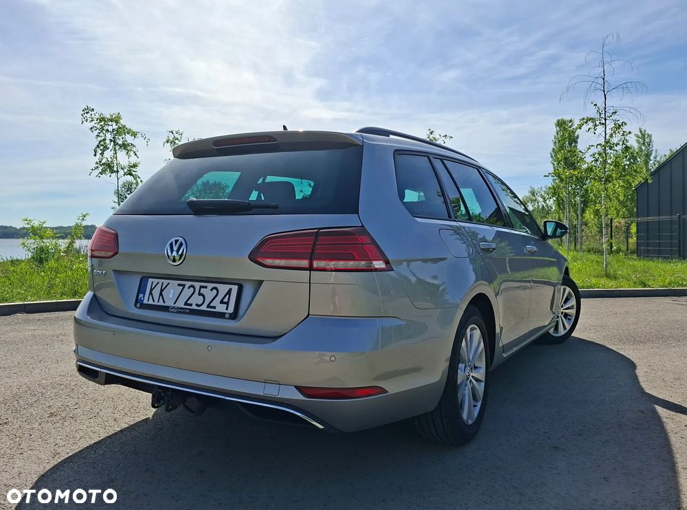 Volkswagen Golf 1.6 TDI BMT Comfortline - 12