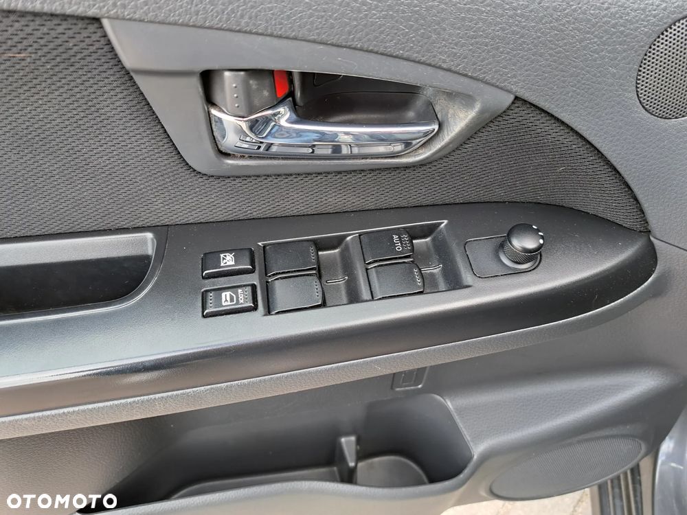 Suzuki SX4 - 28