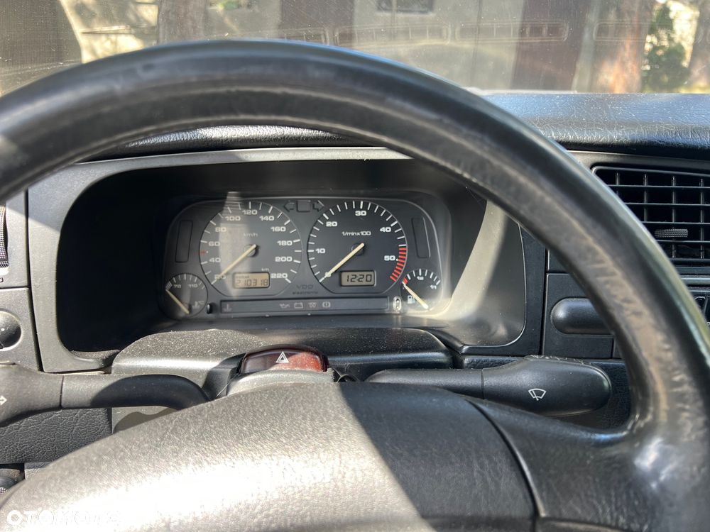 Volkswagen Golf 1.9 GTD TD - 9