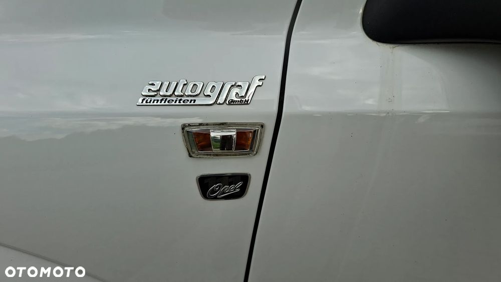 Opel Astra 1.6 Edition 111 Jahre - 7