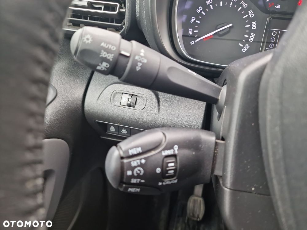 Toyota Proace City Verso 1.2 D-4T Family - 25