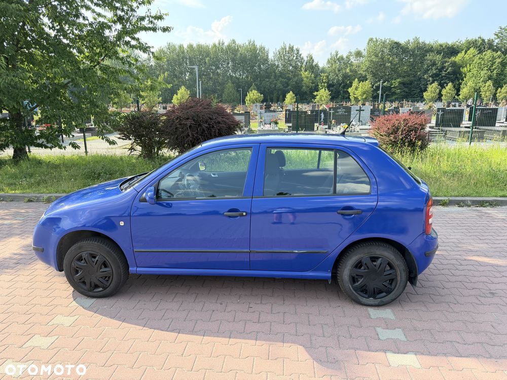 Skoda Fabia 1.2 HTP Basis - 4