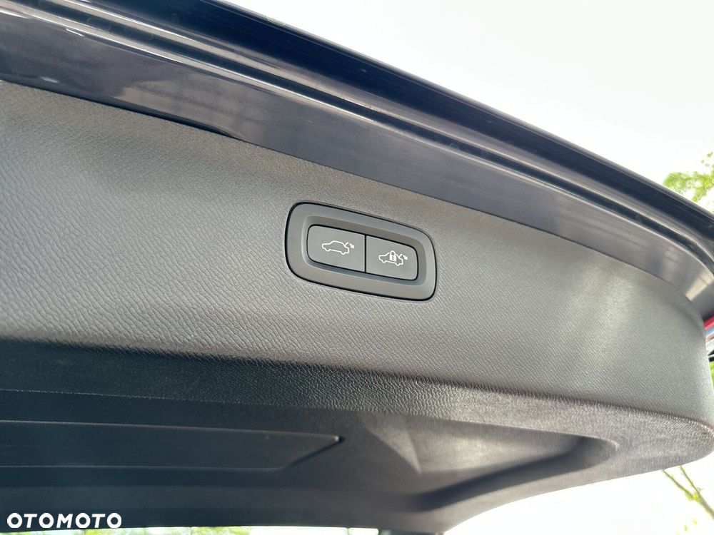 Volvo XC 90 B5 D AWD Inscription 7os - 40