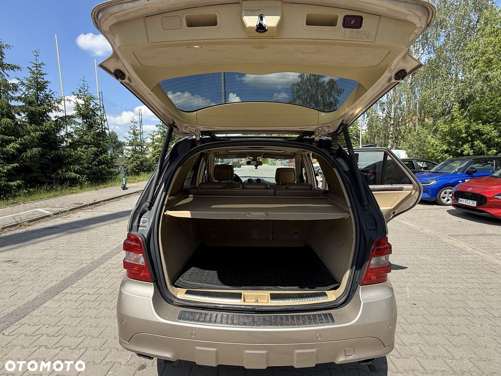 Mercedes-Benz ML - 8