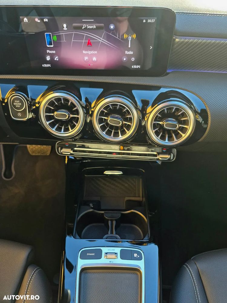 Mercedes-Benz CLA - 16