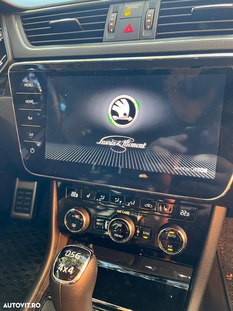Skoda Superb 2.0 TDI DSG 4X4 Laurin & Klement - 15
