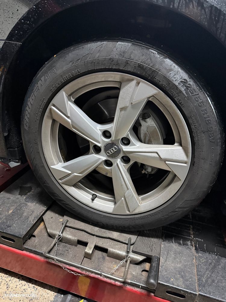 Jantes 18" Originais audi com Pneus - 4