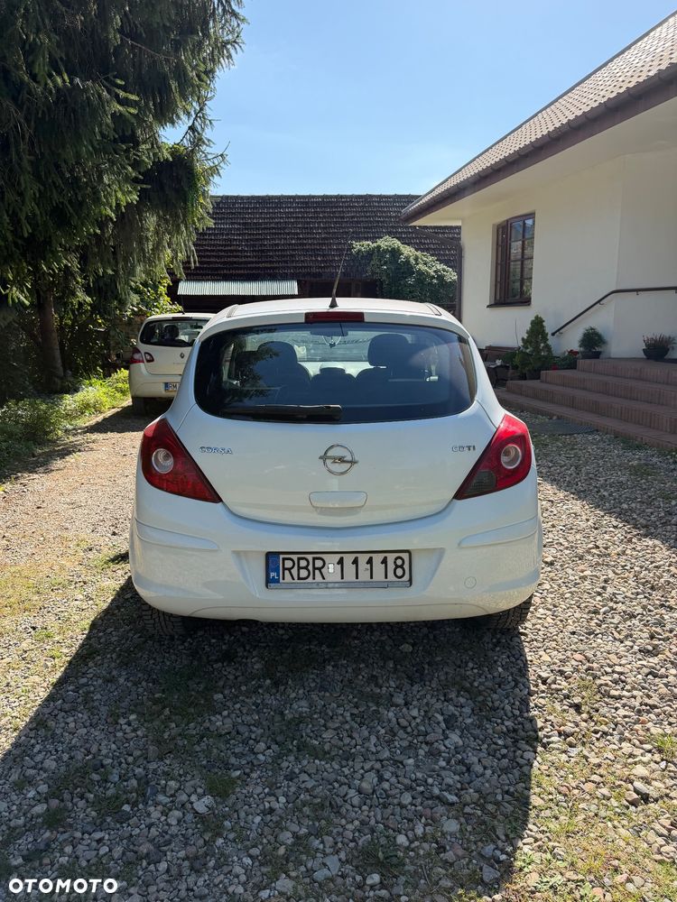 Opel Corsa 1.3 CDTI Enjoy - 3