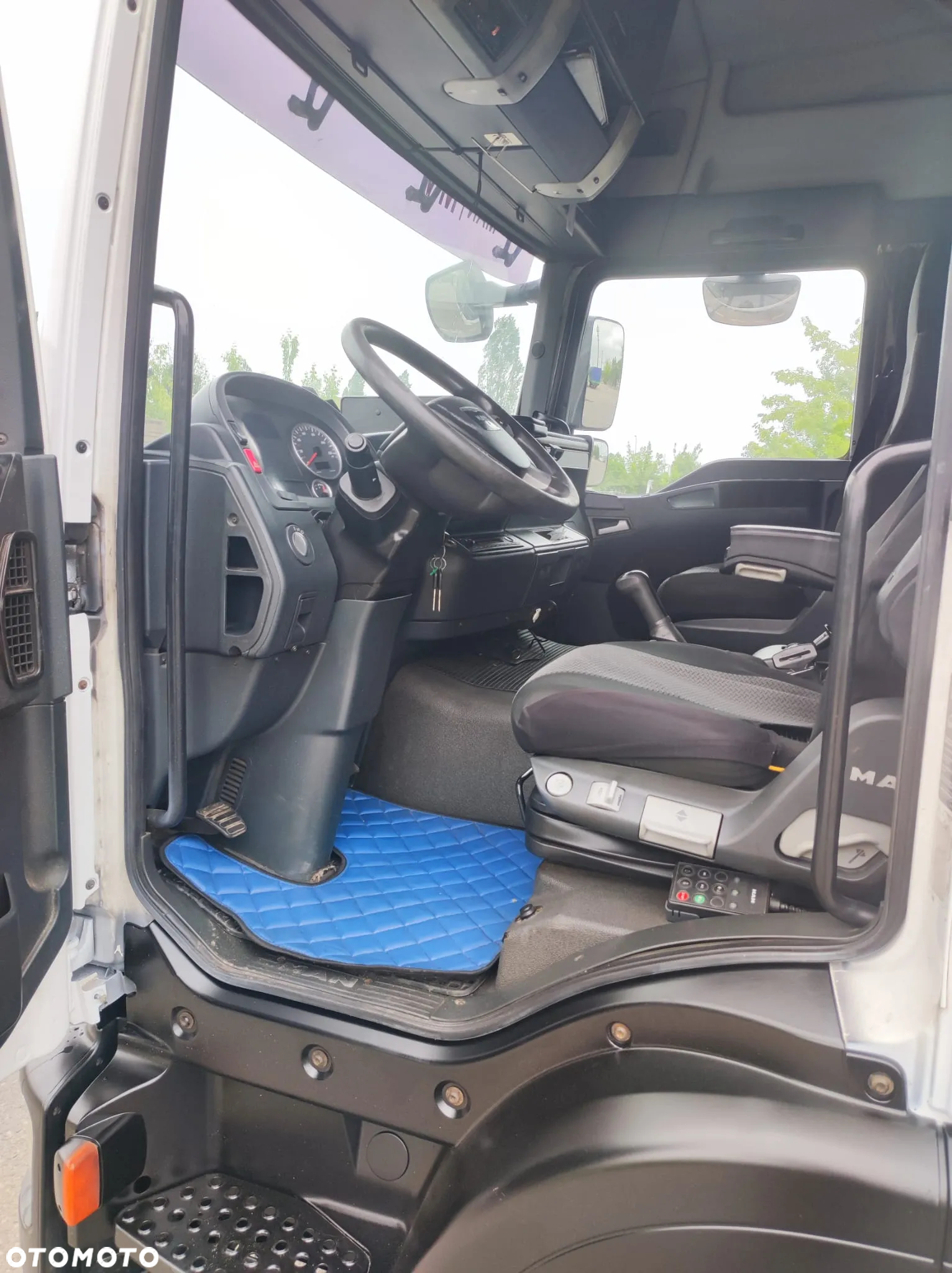 MAN TGL 12.220 - 16