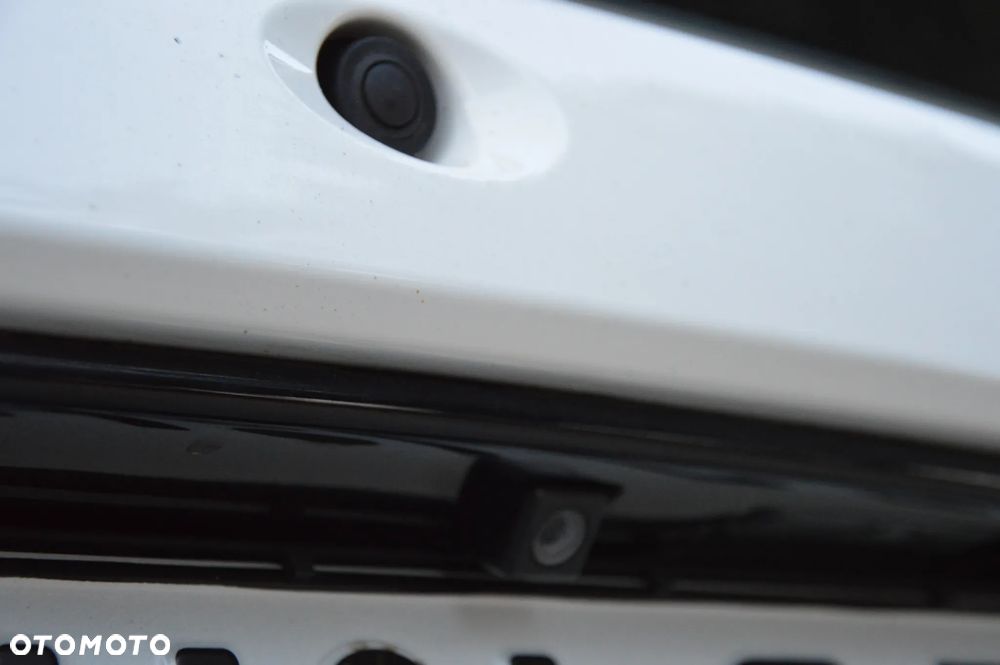 Toyota Aygo x mit x-business Paket - 10