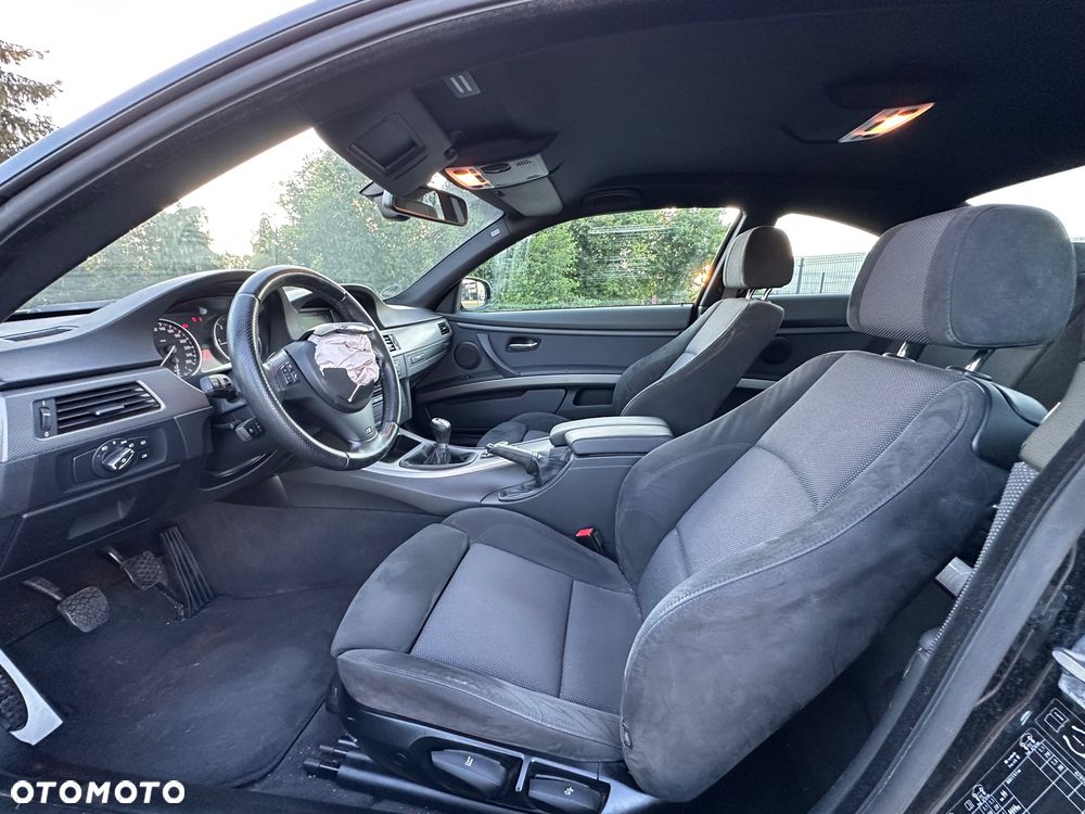 BMW Seria 3 320d M Sport Edition - 19