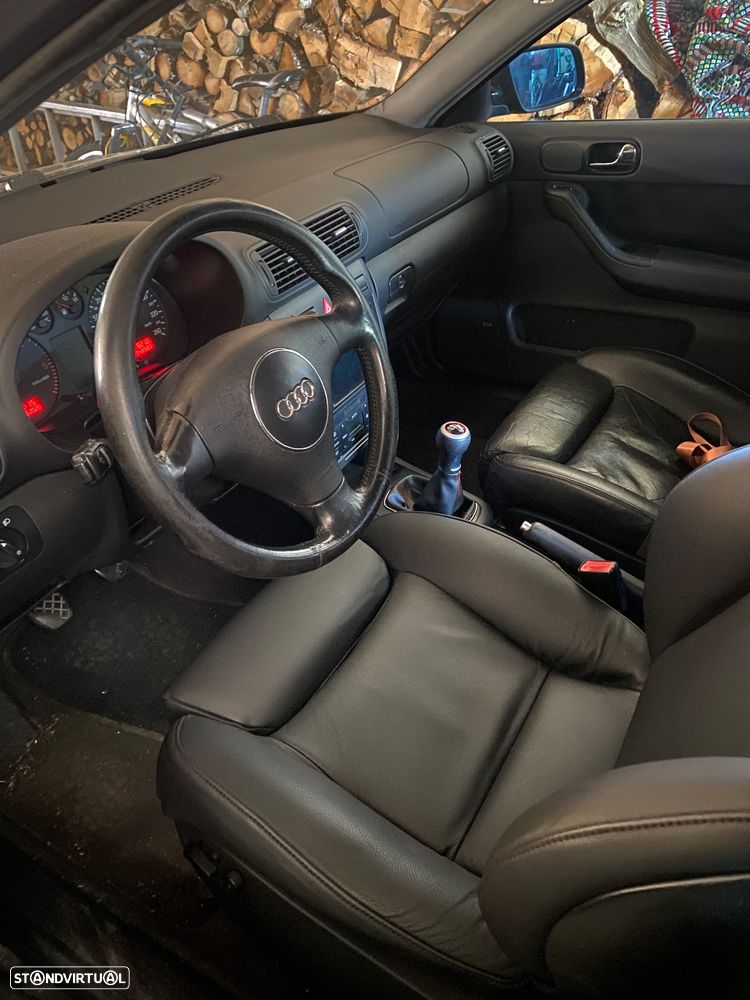 Audi A3 1.9 TDI Attraction - 5
