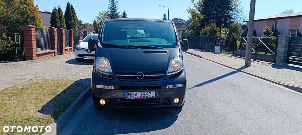 Opel Vivaro - 2
