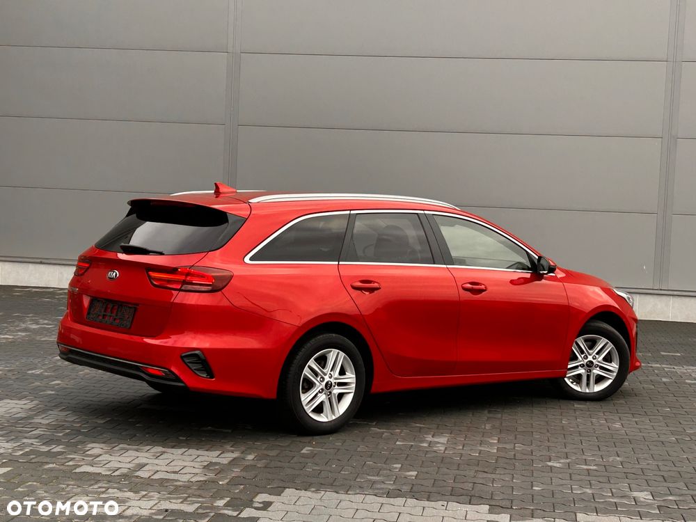 Kia Ceed 1.6 CRDi SCR L Business Line Plus DCT - 21
