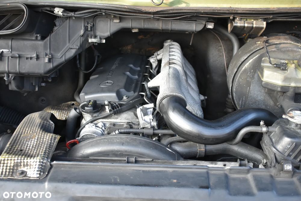 Mercedes-Benz Sprinter 616 CDI FOOD TRUCK 2,7 CDI - 7