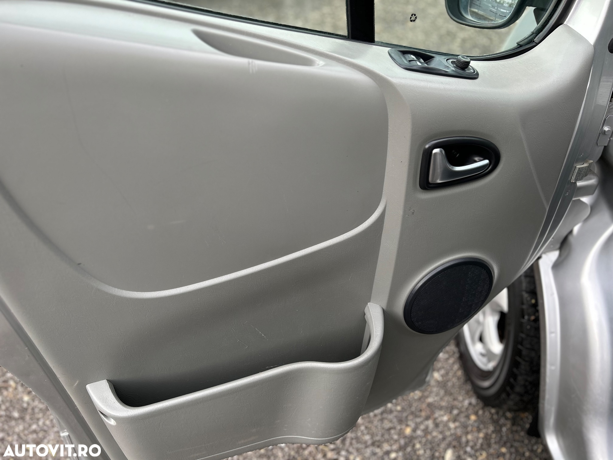 Renault Trafic 2.0 dCi 115 FAP L2H1 Komfort - 10