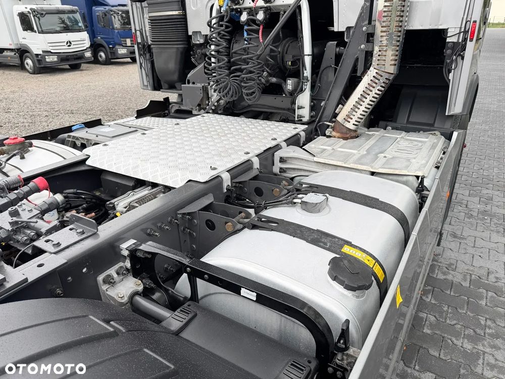 Volvo FH 500 /6X4 /BEZ I-SAVE/PODNOSZONA OŚ/REGULOWANE SIODŁO/CAŁE NA PODUCHACH/ RETARDER / Z NIEMIEC - 25