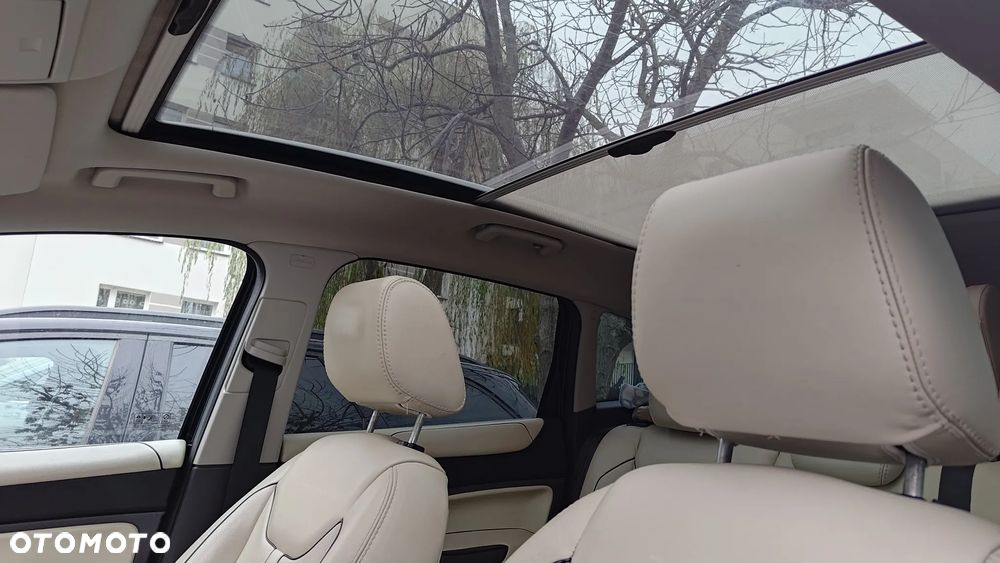 Ford Kuga 2.5 4x4 Individual - 17