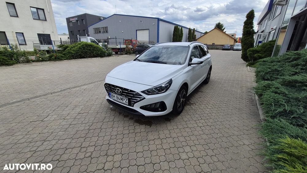 Hyundai i30 1.5 110CP 5DR M/T Highway - 9