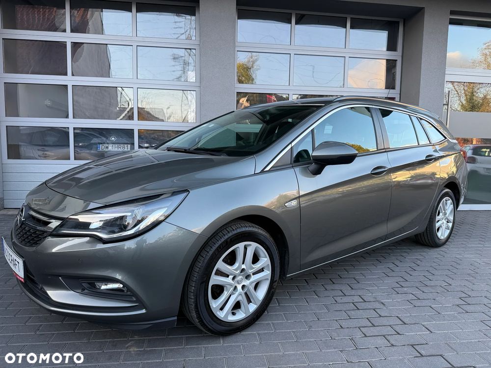 Opel Astra 2017 photo 3