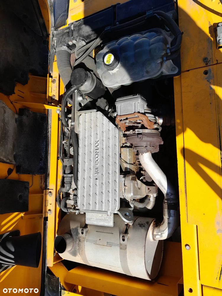 JCB JS 145 W - 22