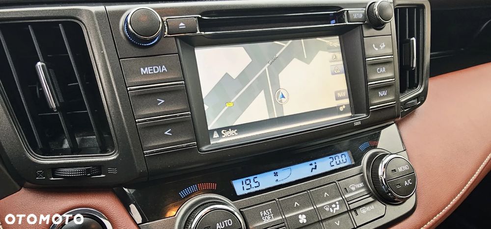 Toyota RAV4 2.2 D-CAT Premium - 36