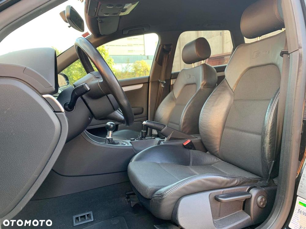 Audi A4 Avant 2.0 TDI - 9
