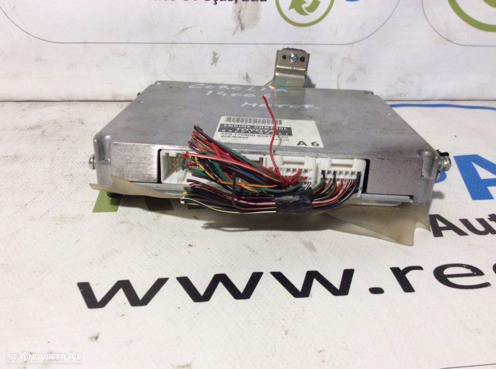 Centralina de motor Toyota Corolla E12 2.0 D4D referência 89661-02A61 - 2