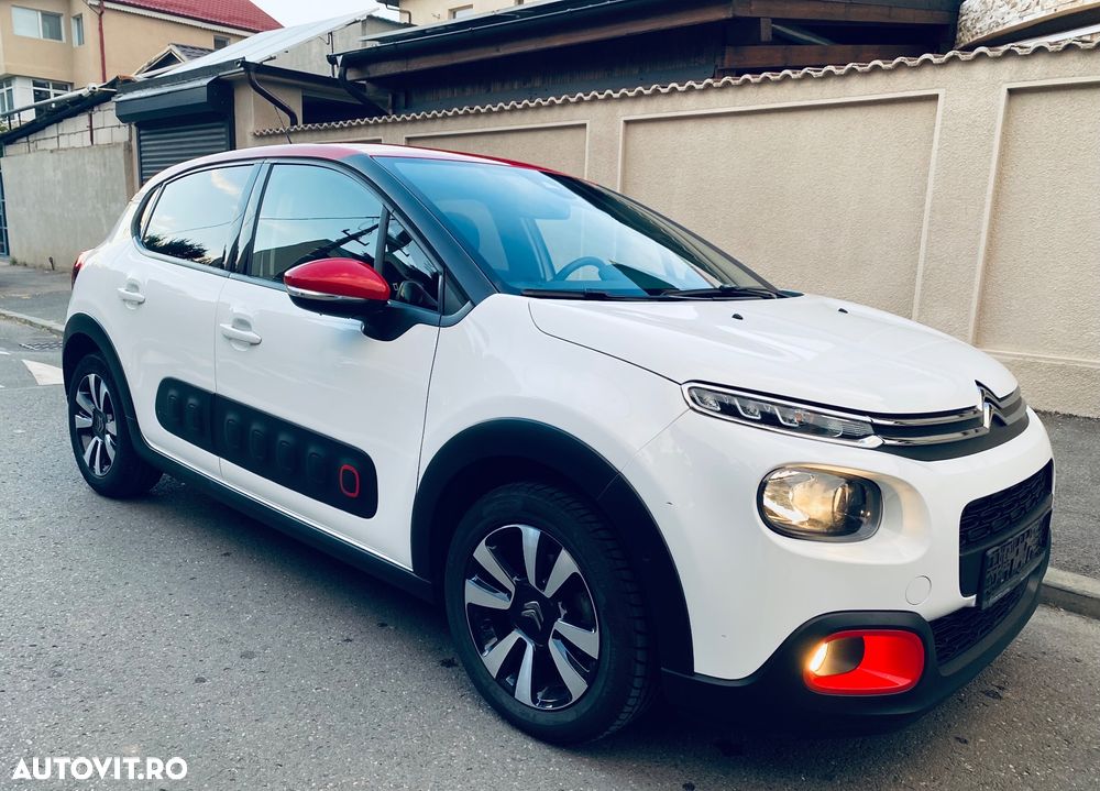 Citroën C3 1.2 PureTech BVM Shine - 8