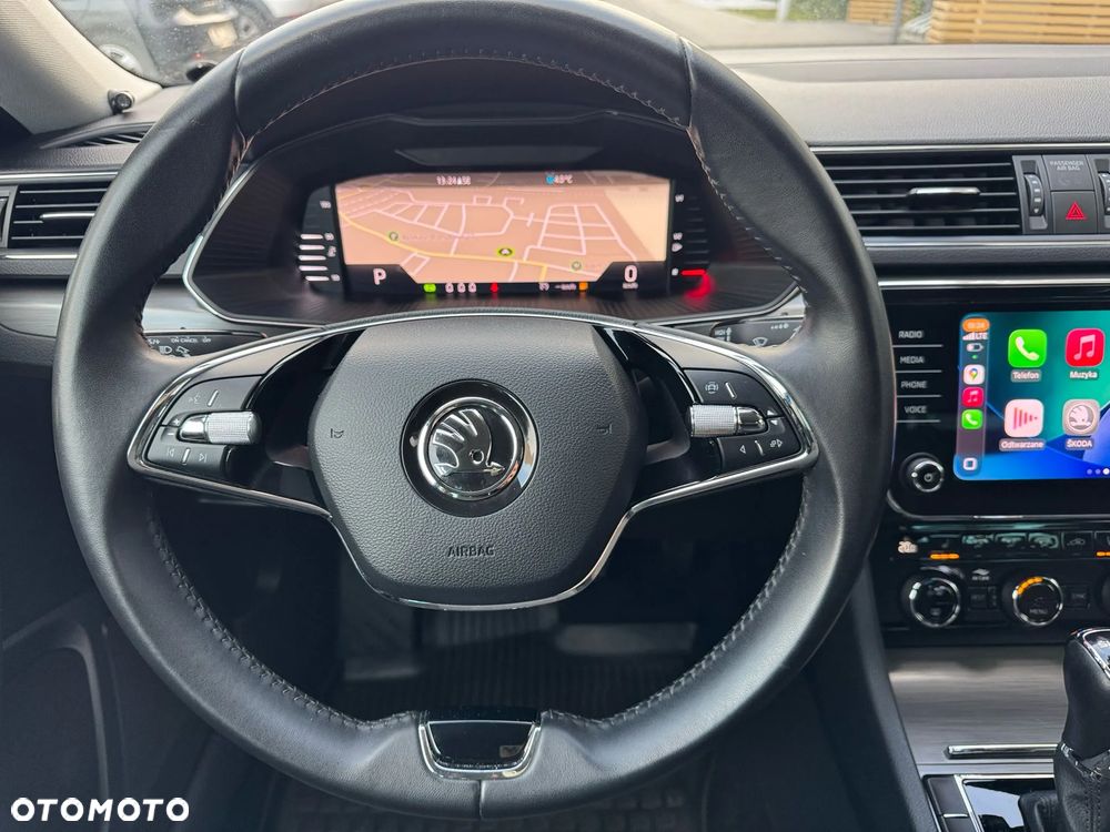 Skoda Superb 2.0 TDI SCR Style DSG - 20