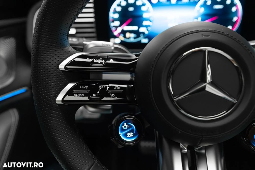 Mercedes-Benz GLE AMG 53 MHEV 4MATIC+ - 21