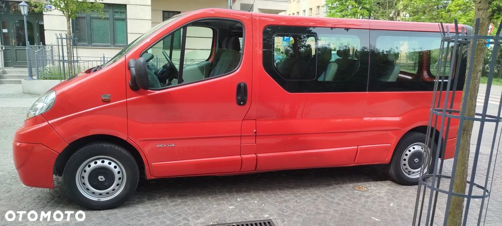 Renault Trafic - 15