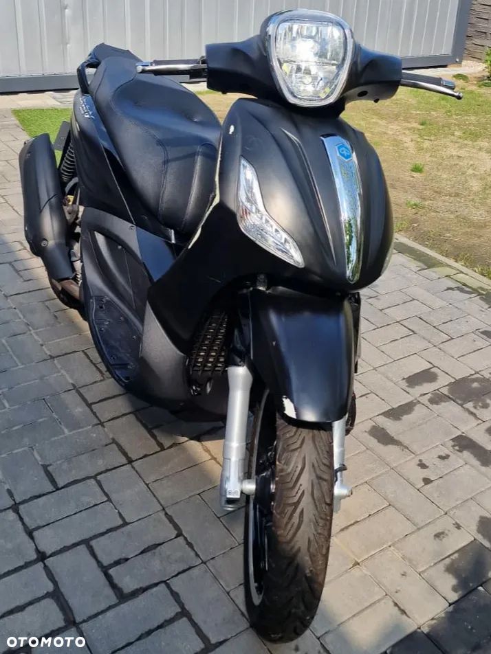 Piaggio Beverly - 4