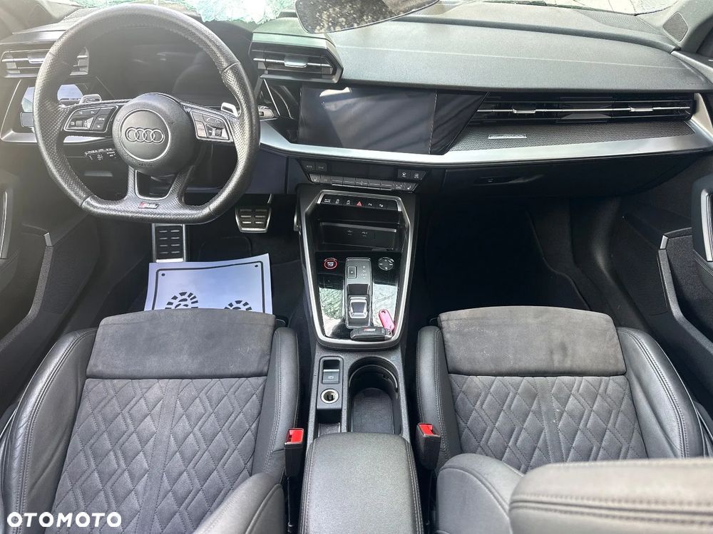 Audi RS3 Sportback TFSI Quattro S tronic - 33
