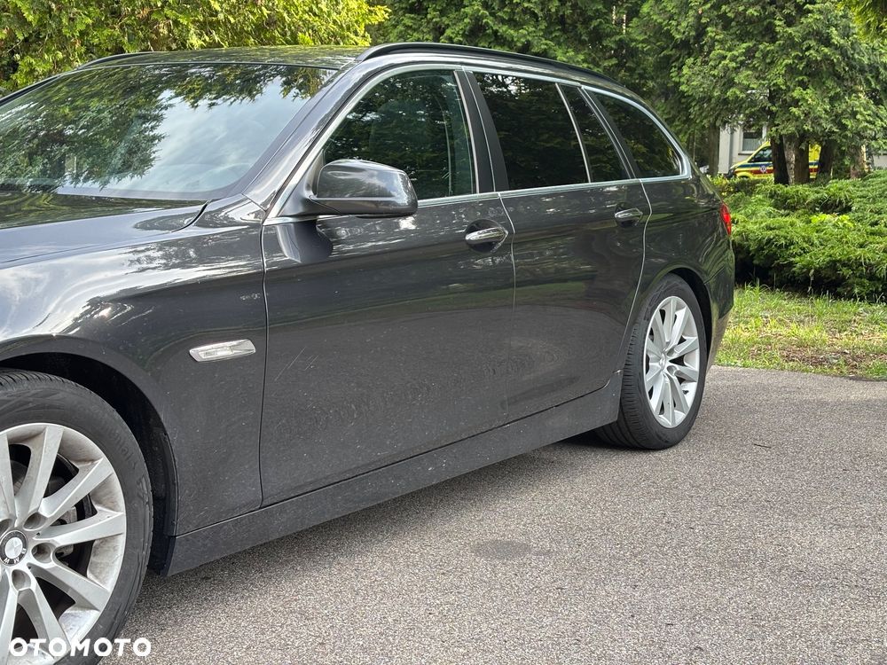 BMW Seria 5 520d - 5