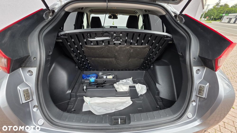 Mitsubishi Eclipse Cross 1.5 T GPF Invite Plus - 28