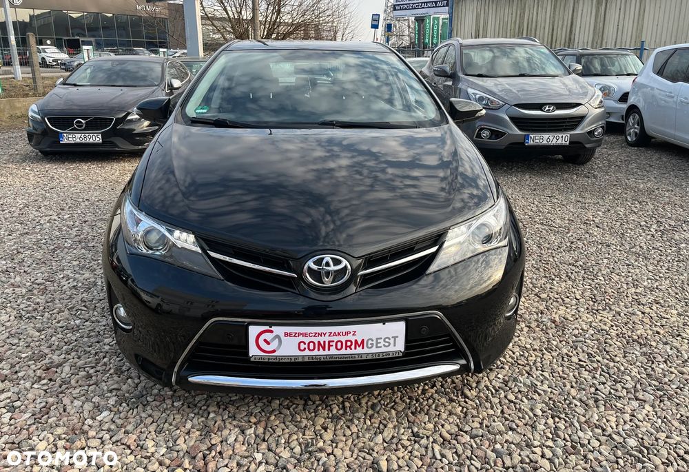 Toyota Auris - 13