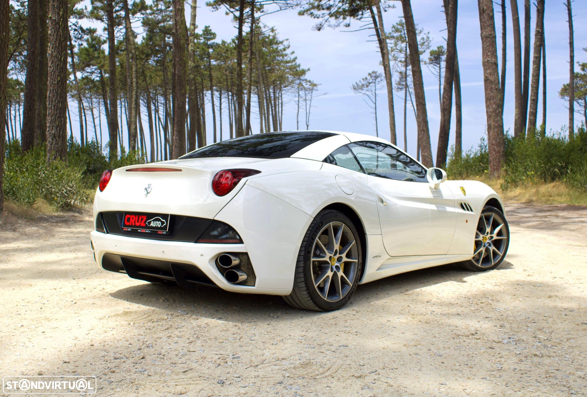 Ferrari California - 13