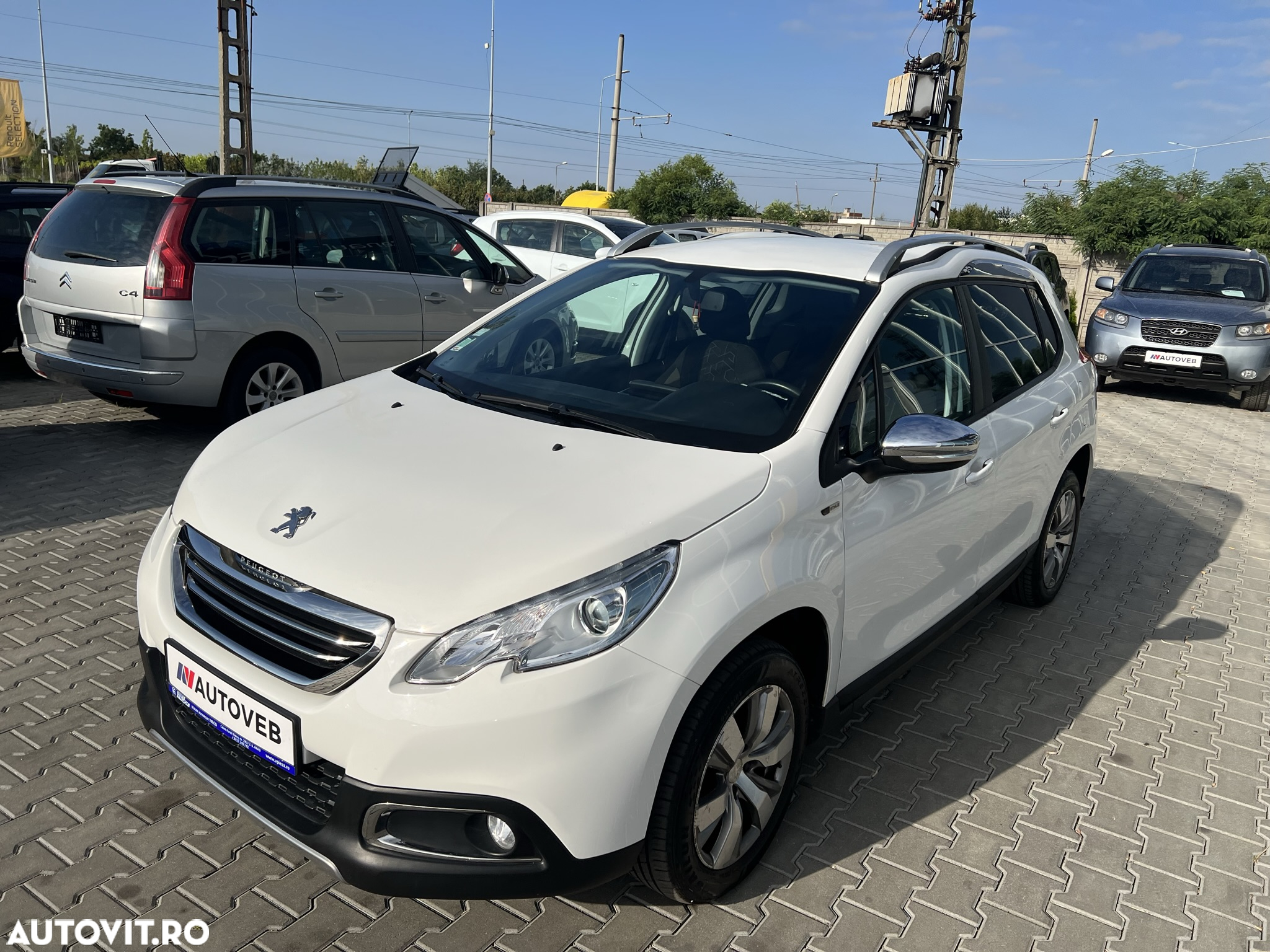 Peugeot 2008 - 3