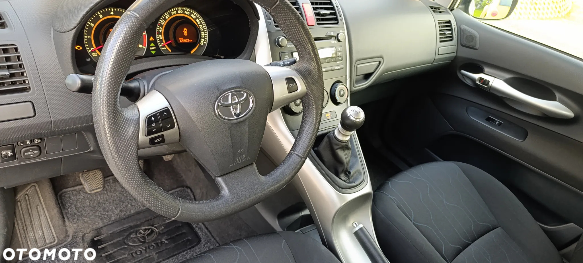 Toyota Auris 1.6 Active - 2