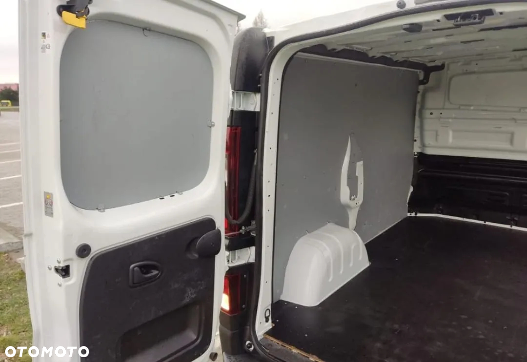Opel VIVARO - 18