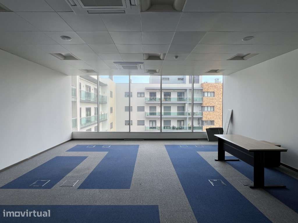Escritório com 91 m2 nas Colinas de Cruzeiro em Odivelas - Grande imagem: 3/11