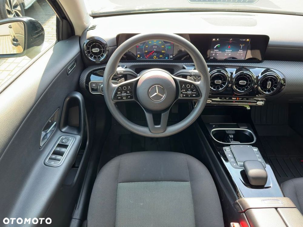 Mercedes-Benz Klasa A 200 d Style 8G-DCT - 11