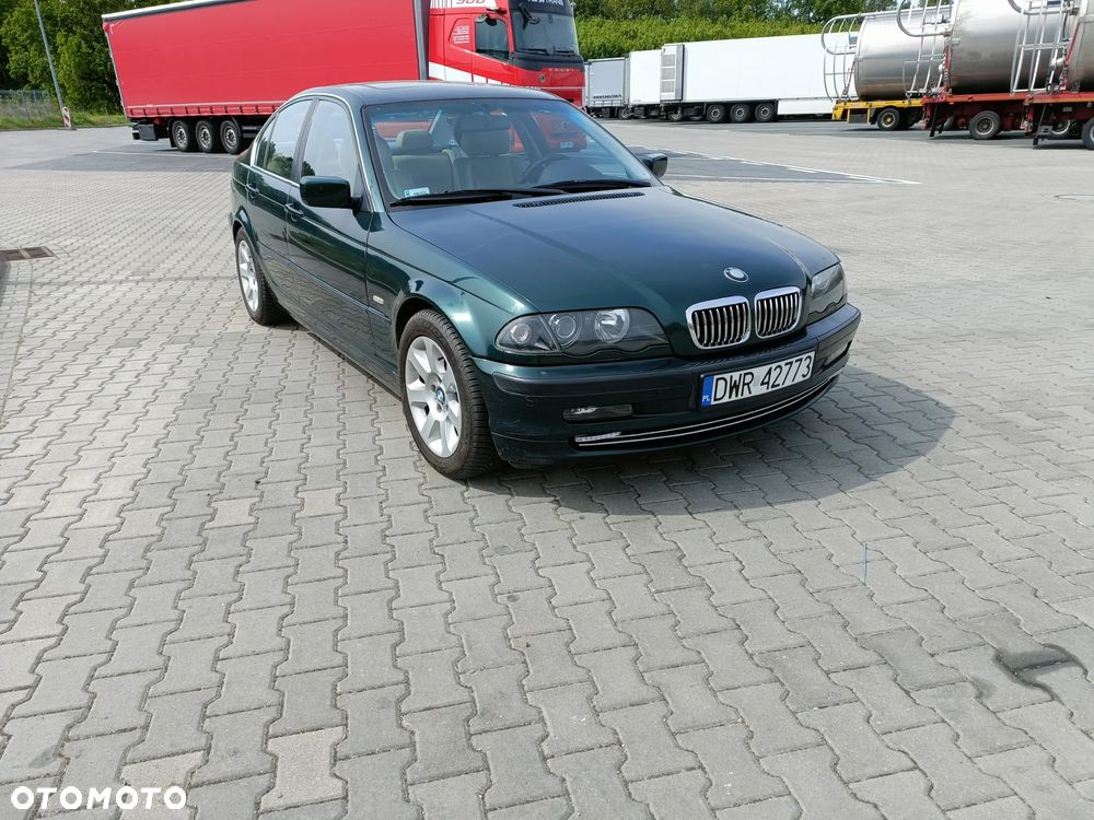 BMW Seria 3 - 1