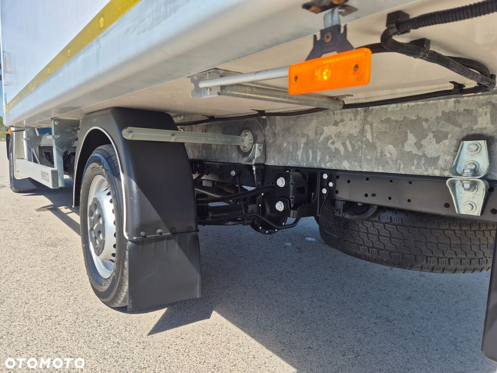 Iveco DAILY 35S15 CHŁODNIA MROŹNIA THERMO KING V-200 MAX FUNKCJA GRZANIA ZASILANIE ZEWNĘTRZNE 230V 2018R - 28